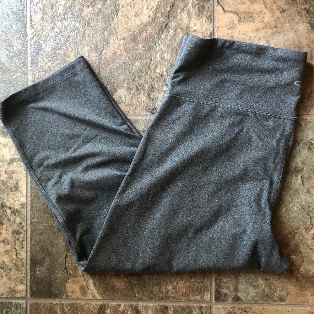 Champion Capri Workout Leggings
